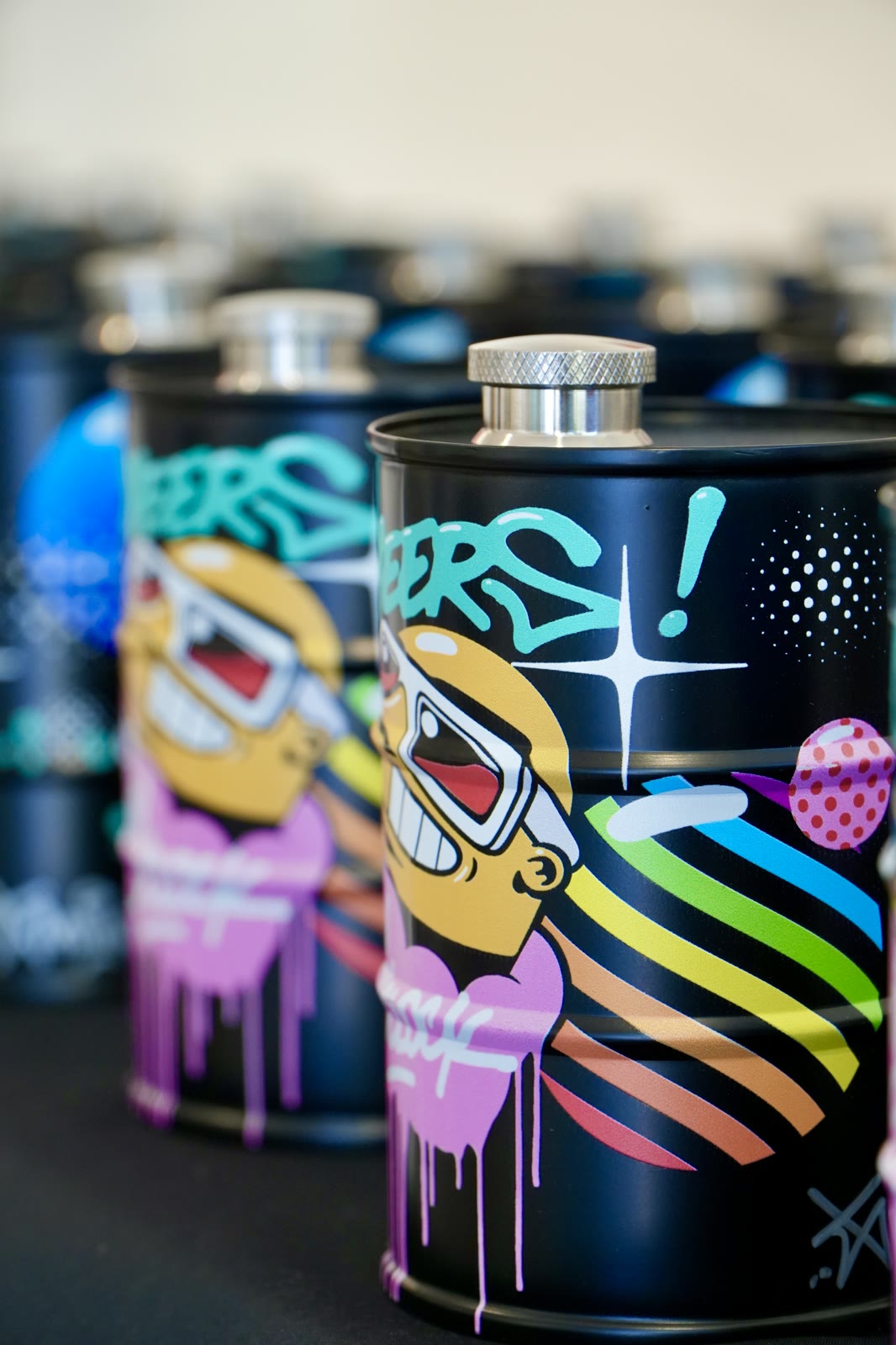 Barils Tamar x Sumo peints par l'artiste, Gallery 1:1
